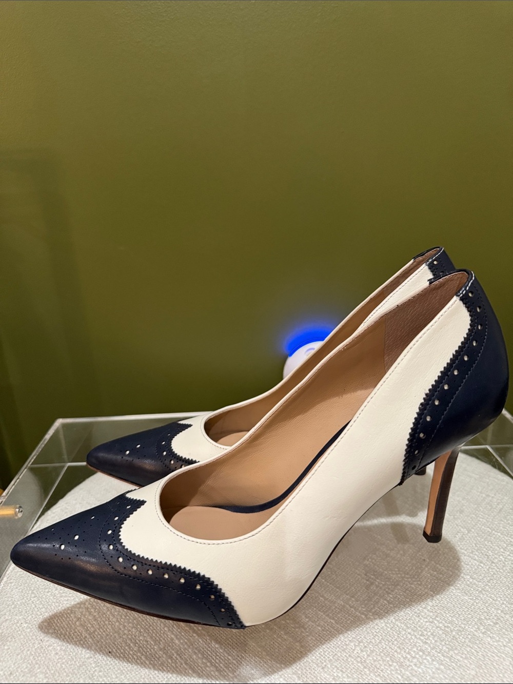 Ralph Lauren Navy and Cream Leather Pointed-Toe Pumps
